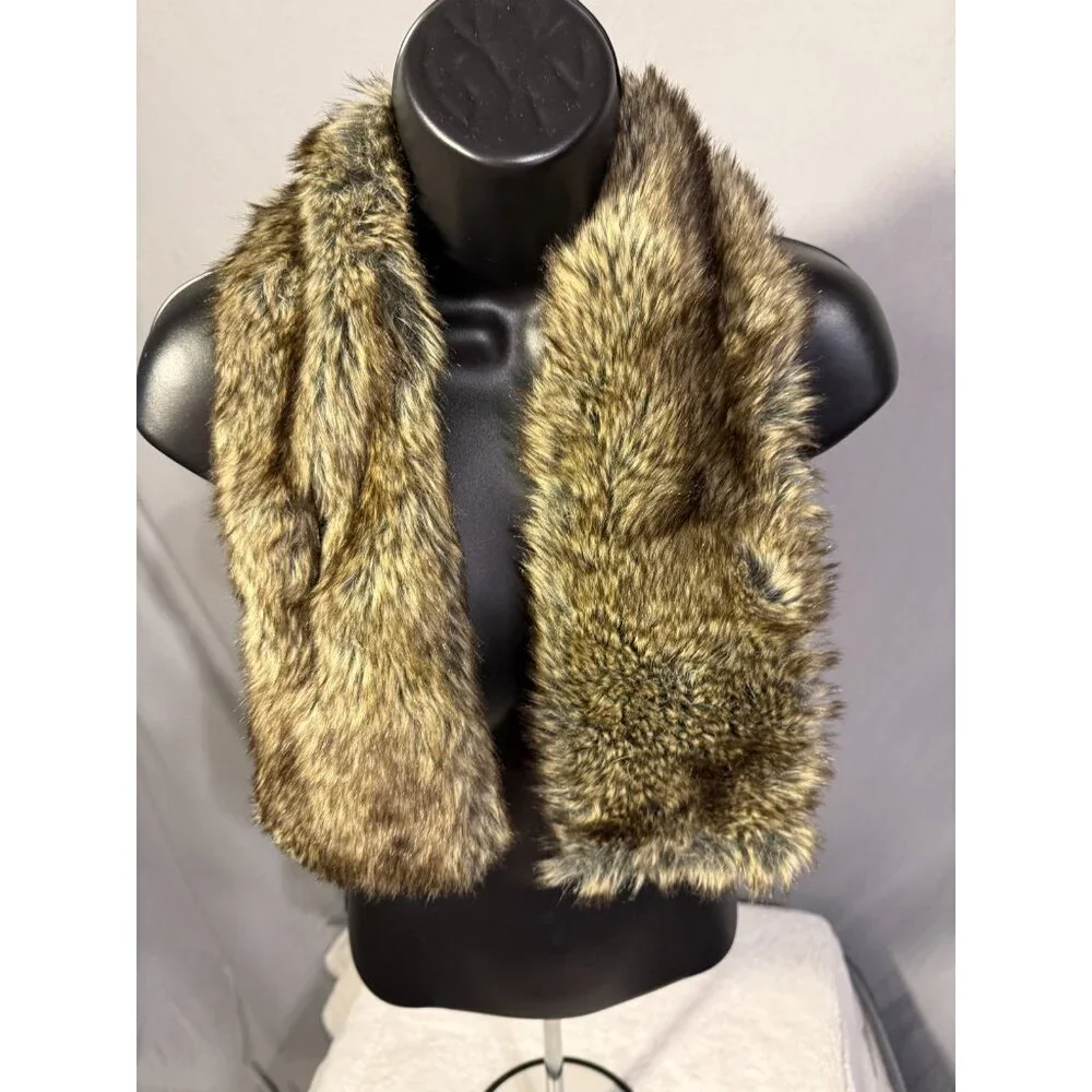 Glam Regency Extra Motive Faux Fur Collar Women’s Detachable Scarf Shawl Wrap